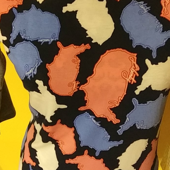 LulaRoe Randy Liberty - Picture 2 of 5